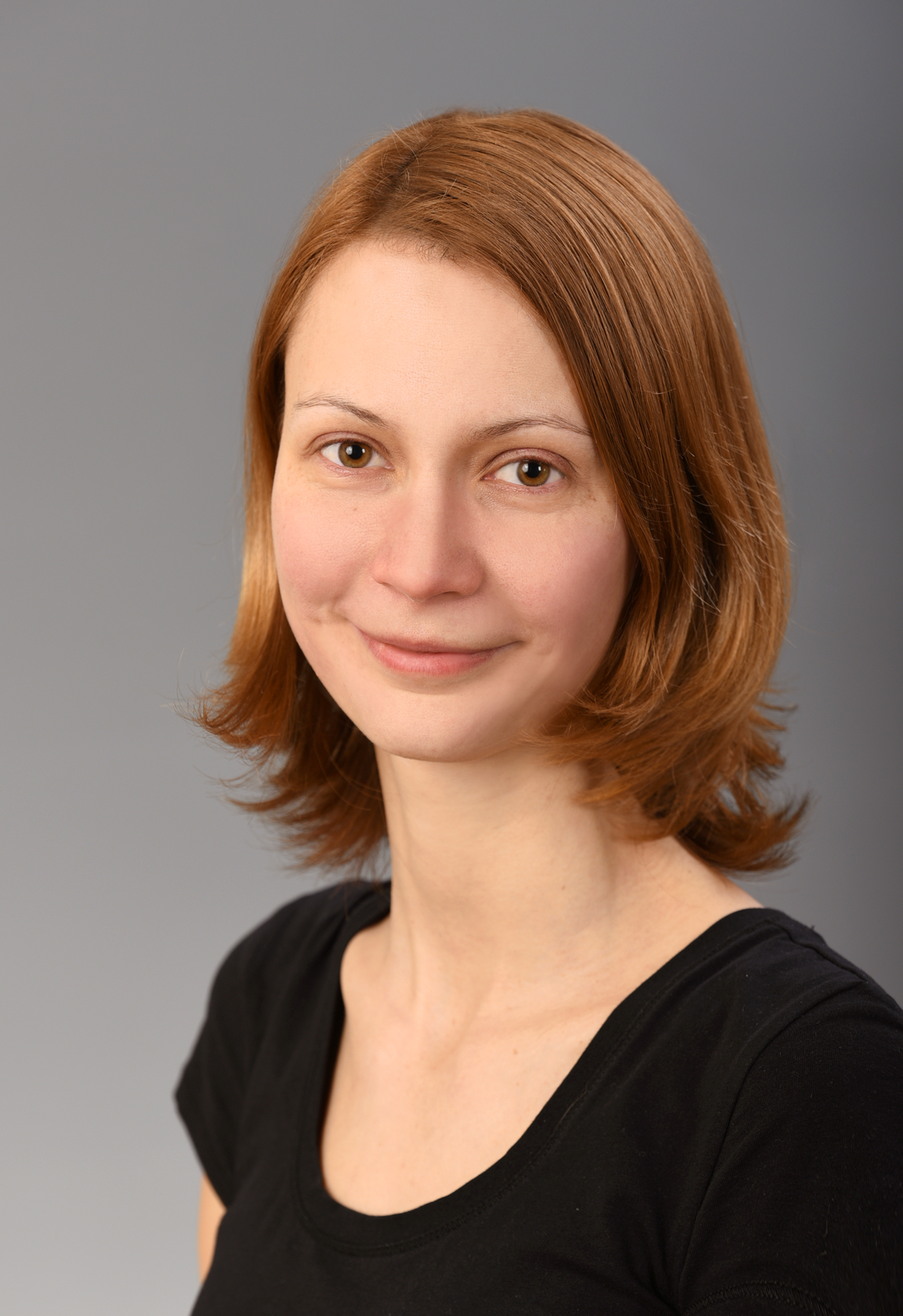 Dr. Feller Timea